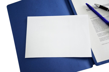 Notizzettel leer mit Bewerbungsmappe