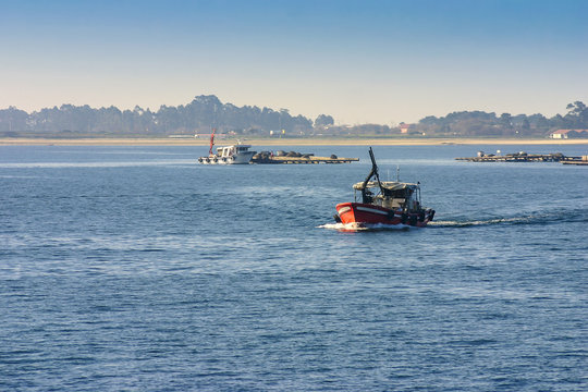 Mussel aquaculture boat