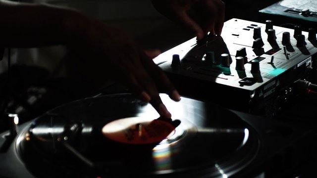 DJ rocks House Party dancers