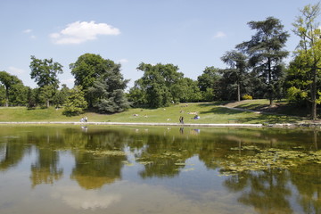 Fototapeta premium Lac inférieur du Bois de Boulogne à Paris