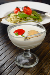 Whipped cream dessert