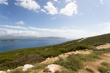 Straße bei Copa Caccia in Sardinien, Italien