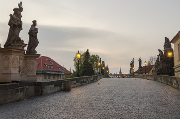 Obraz premium Prague (Czech Republic). Charles (Karluv) Bridge in the sunrise