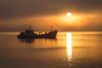 Obraz premium Sunrise on the Chiloe island, Patagonia, Chile