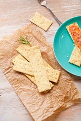 Grissini brote mit lachs aufstrich