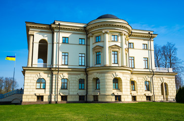 Palace of Kyrylo Rozumovskiy.