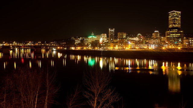 Time-lapse of downtown Portland, Oregon at night