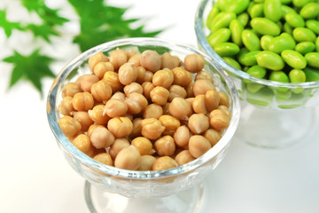 ひよこ豆 © AM studio