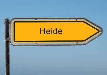 Strassenschild 35 - Heide