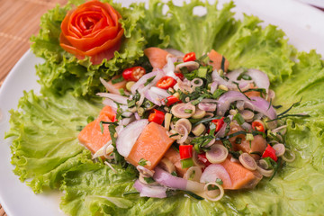 spicy salmon Fresh salad In bold is the Asian counterpart.
