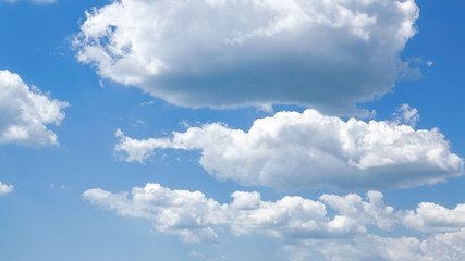 Fototapeta na wymiar the sky in clouds
