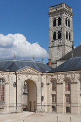 Fototapeta na wymiar centre mondial de la Paix / cathédrale - Verdun - France