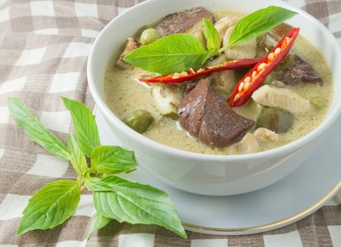 Delicious Thai Spicy Green Curry with Chicken