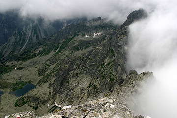 Tatry - szczyty we mgle © agatop