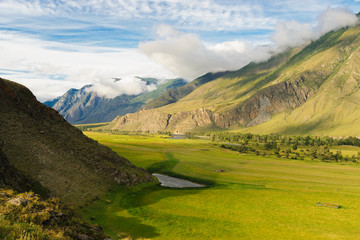 Fototapeta na wymiar Chulyshman Valley, Altai