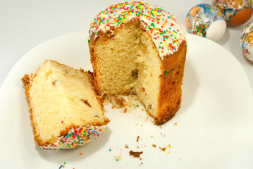 Easter cupcakes and eggs