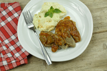 langue de bœuf et purée 29052015