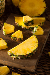 Organic Raw Yellow Pineapple