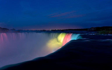 Fototapeta premium Night at Niagara Falls