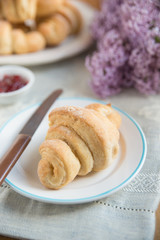 Croissant zum Frühstück 