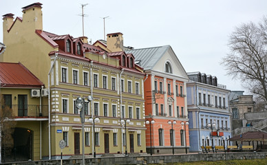 Obraz premium Golden Embankment -residential area in historical place in Pskov at the Pskova river