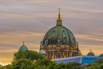 Berliner Dom im Abendlicht, Berlin © kentauros