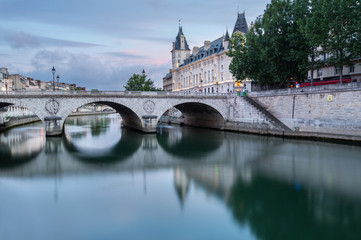 Fototapeta premium Pont Saint-Michel PARIS