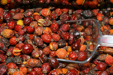 Dried rosehip berries