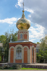 Fototapeta na wymiar orthodox chapel