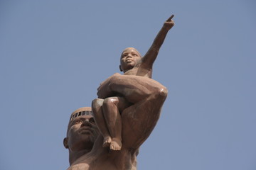 Fototapeta na wymiar Monument de la reconnaissance africaine