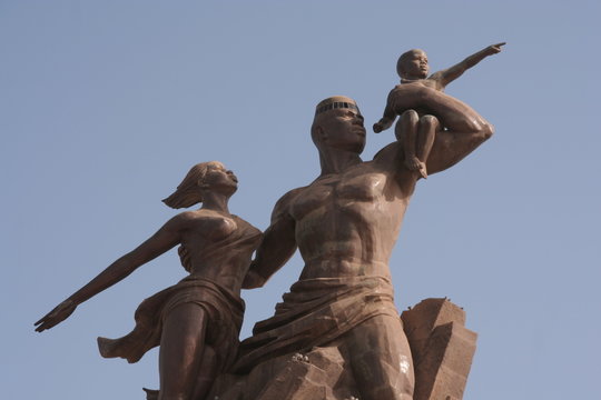 Monument de la renaissance africaine 3