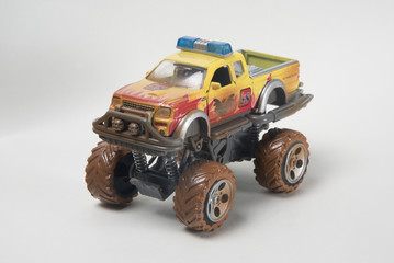 Toy monster truck