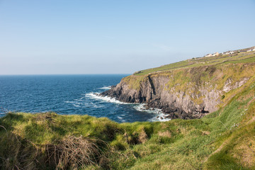 Fototapeta na wymiar Panoramic View of Cliffs at Dunbeg Fort near Ventry Ireland