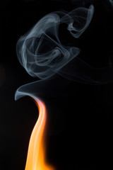 Obraz premium fire flame on dark background