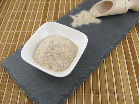 Gemahlene Flohsamenschalen
