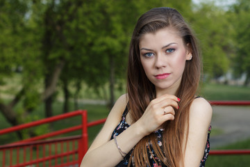 Portret młodej kobiety © Wojciech Serwach