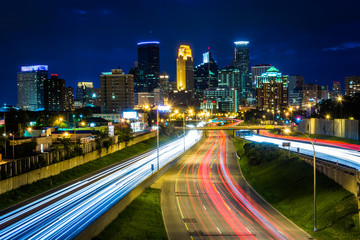 Fototapeta na wymiar I-35 and the skyline at night, seen from the 24th Street Pedestr