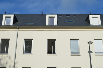 Façade d'immeuble moderne . 