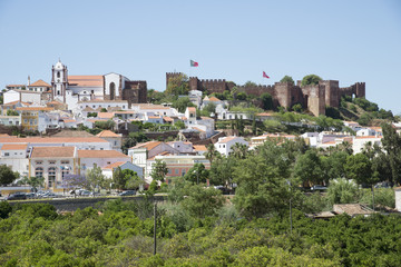 Fototapeta na wymiar Castle of Silves on a hilltop on the Algarve Portugal
