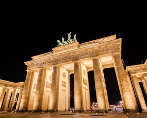Obraz premium Brandenburg gate at night, Berlin.