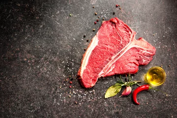 Lichtdoorlatende gordijnen Vlees Rauw vers vlees T-bone steak