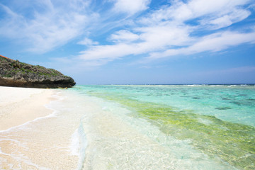 沖縄のビーチ・イサラバマ