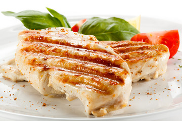 Grilled chicken fillets, rice and vegetables