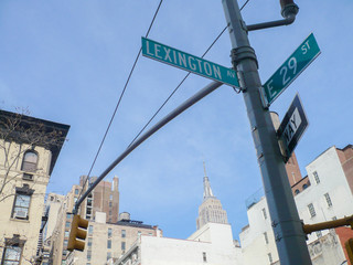 Lexington Ave sign