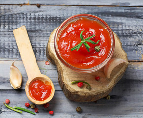 Tomato ketchup with pepper and garlic