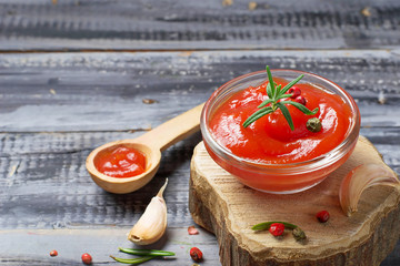 Tomato ketchup with pepper and garlic