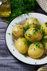 Boiled potatoes with fresh dill