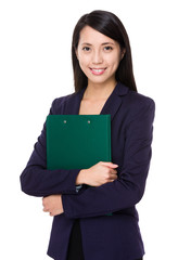 Obraz premium Asian businesswoman hold with clipboard