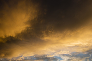 Fototapeta premium thundery clouds