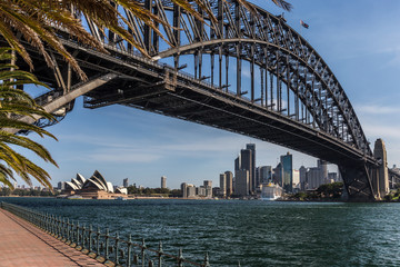 Sydney mit Harbour bridge und Opera